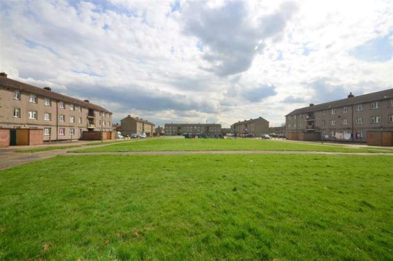 2 Bedroom Ground Fla...